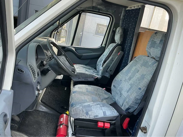 2002 mercedes-benz 416 cdi camper - afbeelding 6 van  87
