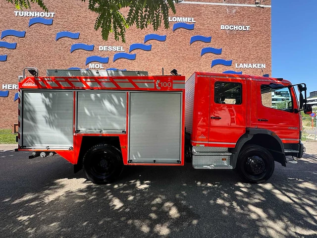 2002 mercedes-benz atego brandweerwagen - afbeelding 2 van  27
