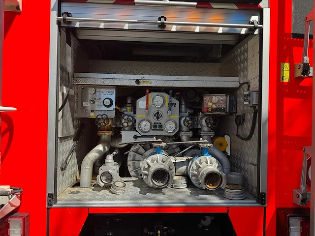 2002 mercedes-benz atego brandweerwagen - afbeelding 13 van  27