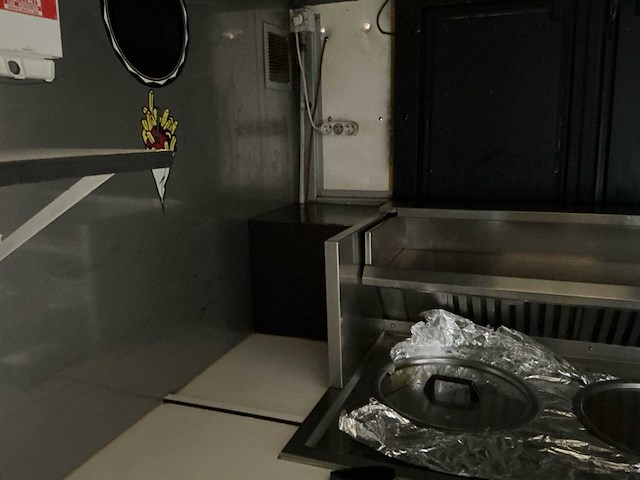 2002 mercedes sprinter 308 cdi d foodtrucks - afbeelding 18 van  57