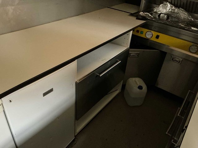 2002 mercedes sprinter 308 cdi d foodtrucks - afbeelding 24 van  57