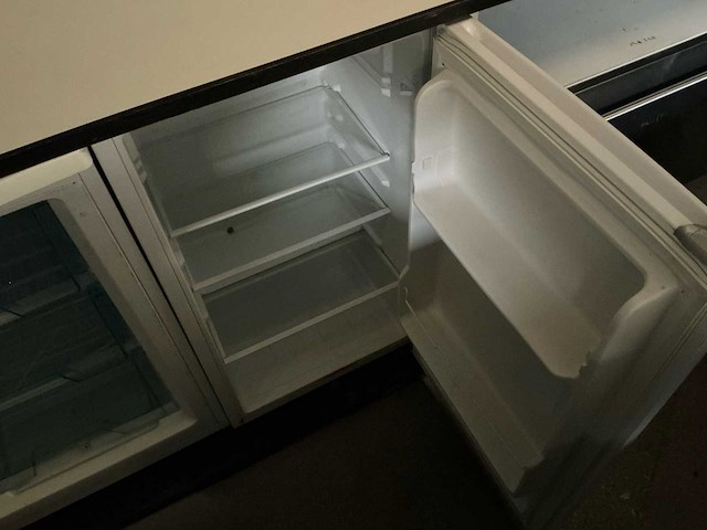 2002 mercedes sprinter 308 cdi d foodtrucks - afbeelding 28 van  57