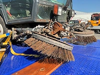 2002 nido swingo 225 schoonmaakwagen - afbeelding 6 van  45