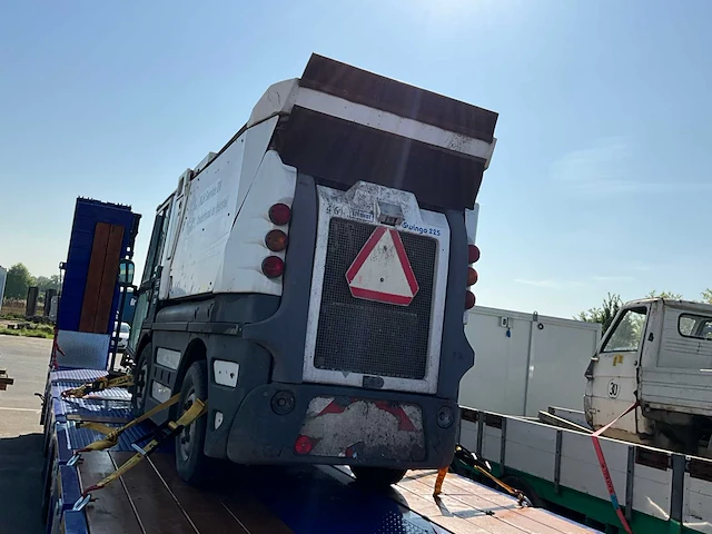 2002 nido swingo 225 schoonmaakwagen - afbeelding 44 van  45
