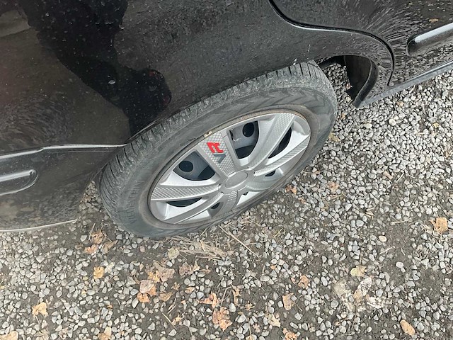 2002 nissan micra - afbeelding 2 van  27