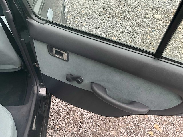 2002 nissan micra - afbeelding 7 van  27