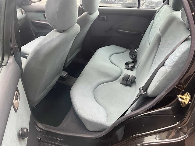 2002 nissan micra - afbeelding 10 van  27