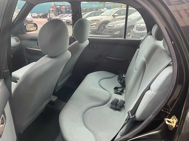 2002 nissan micra - afbeelding 11 van  27