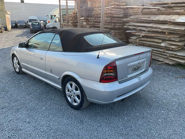 2002 opel astra - cabriolet - afbeelding 13 van  18