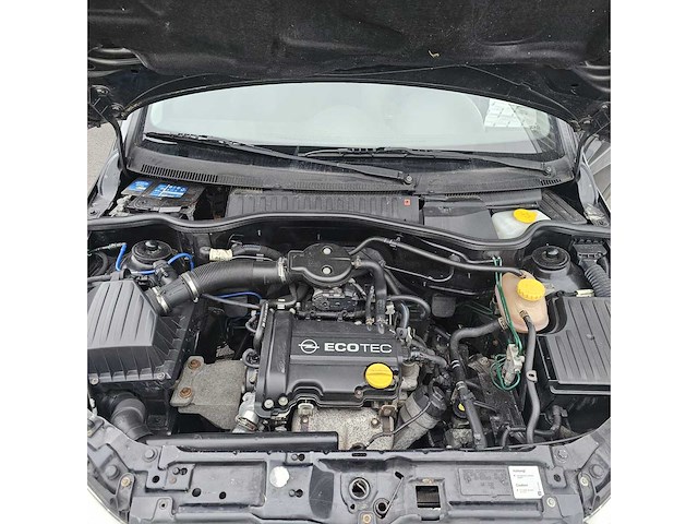 2002 opel corsa personenauto - afbeelding 13 van  31