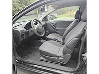 2002 opel corsa personenauto - afbeelding 16 van  31