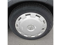 2002 opel corsa personenauto - afbeelding 20 van  31
