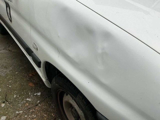 2002 peugeot partner - afbeelding 31 van  39