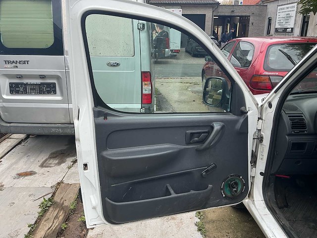 2002 peugeot partner - afbeelding 37 van  39