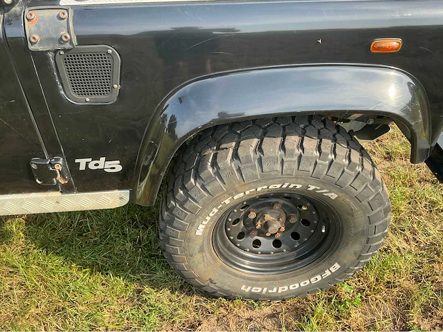 2002 range rover defender 2.5td5 lichte vrachtwagen - afbeelding 19 van  77