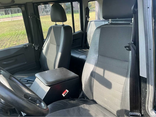 2002 range rover defender 2.5td5 lichte vrachtwagen - afbeelding 25 van  77