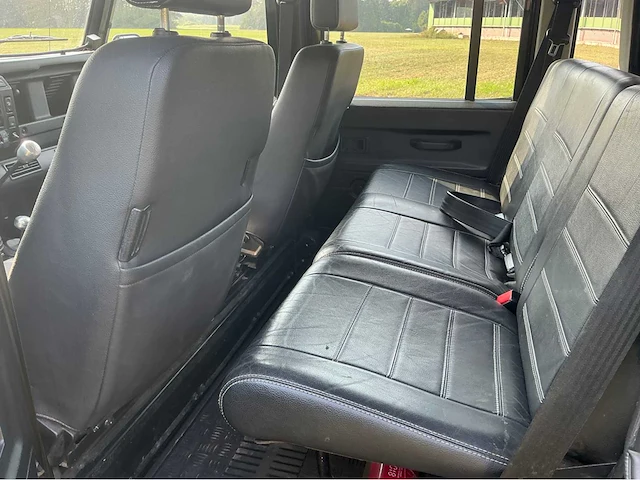 2002 range rover defender 2.5td5 lichte vrachtwagen - afbeelding 30 van  77