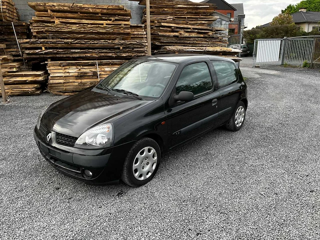 2002 renault clio - car 1.2 benzine - afbeelding 1 van  14
