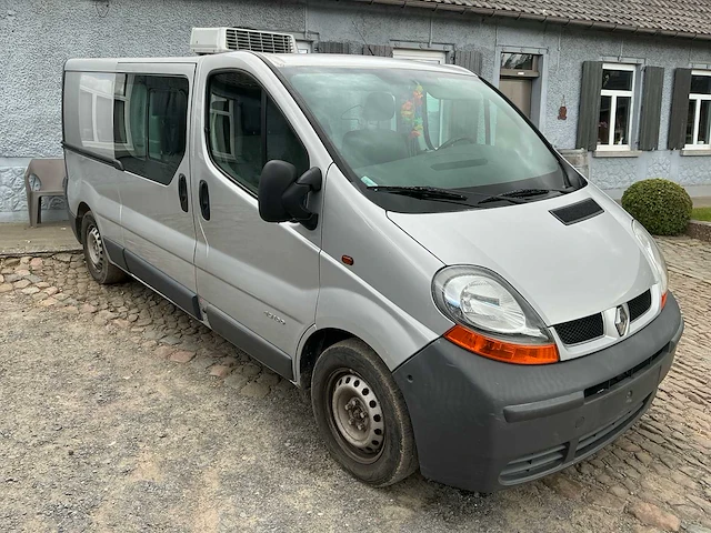 2002 renault trafic dci 100 bedrijfswagen koeltransport - afbeelding 17 van  23
