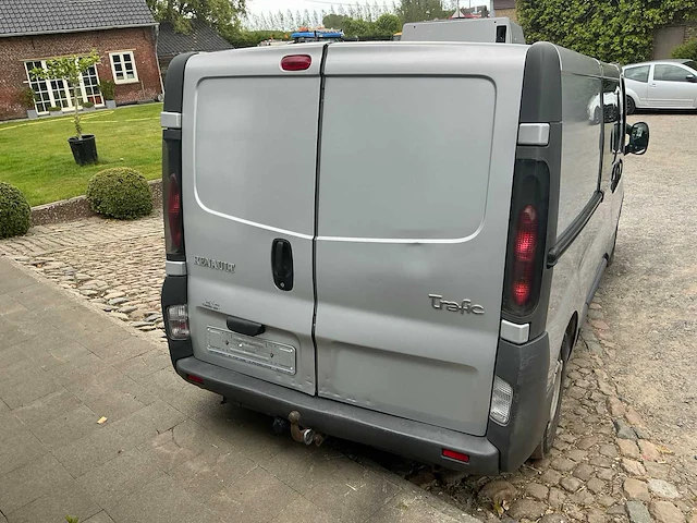 2002 renault trafic dci 100 bedrijfswagen koeltransport - afbeelding 20 van  23