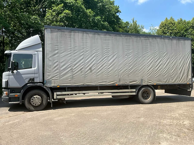 2002 scania 94d-260 automaat schuifzeilen - afbeelding 12 van  61