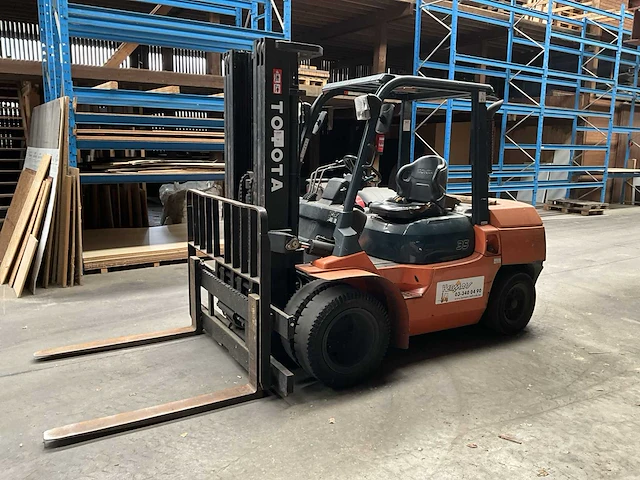 2002 toyota 02-7fd35 vorkheftruck - afbeelding 1 van  20