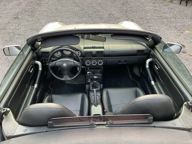 2002 toyota mr2 personenauto - afbeelding 11 van  22