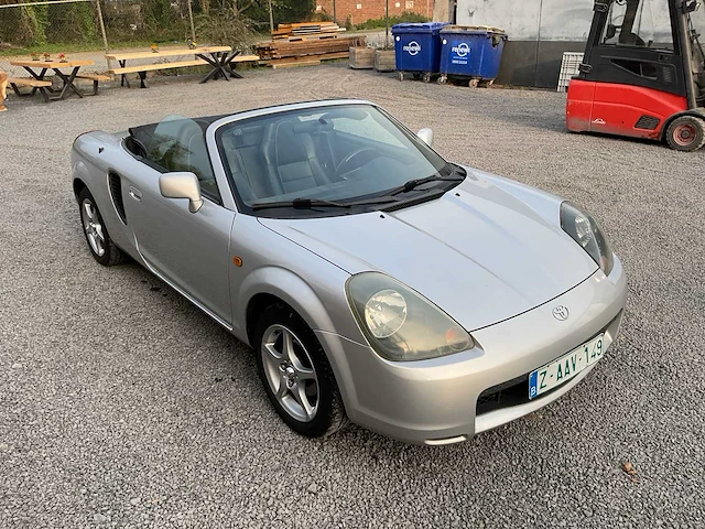2002 toyota mr2 personenauto - afbeelding 1 van  22