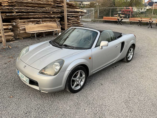 2002 toyota mr2 personenauto - afbeelding 12 van  22