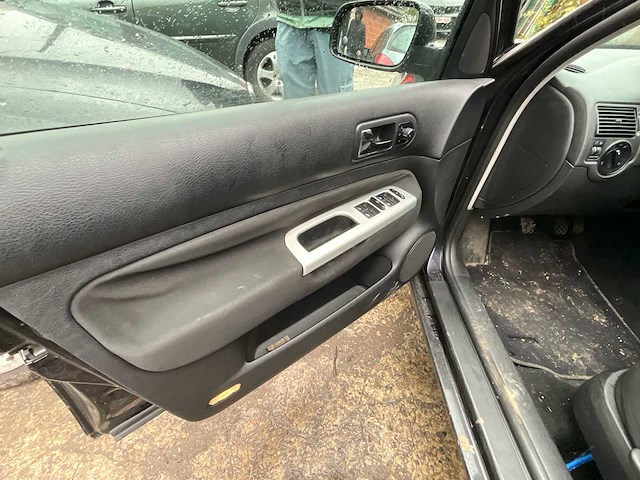 2002 volkswagen golf 4 1j auto - afbeelding 6 van  47