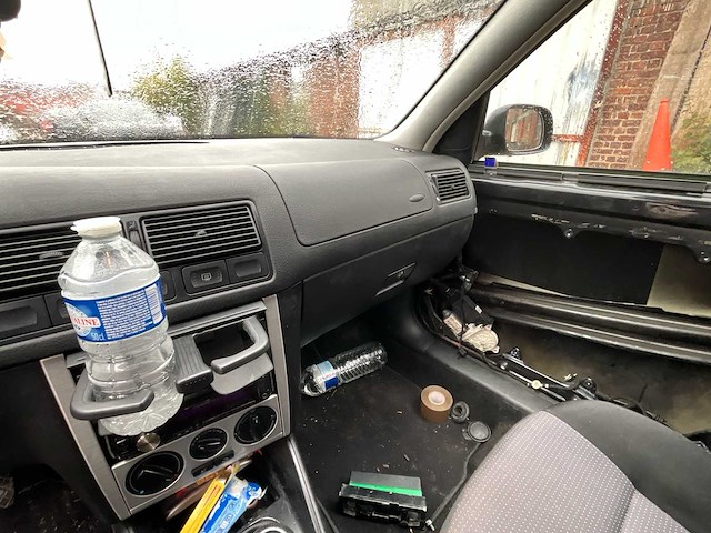 2002 volkswagen golf 4 1j auto - afbeelding 18 van  47