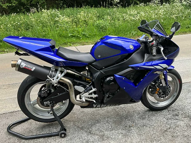 2002 yamaha r1 motorfiets - afbeelding 13 van  18