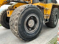2002 zwenklader az 150 - afbeelding 2 van  37