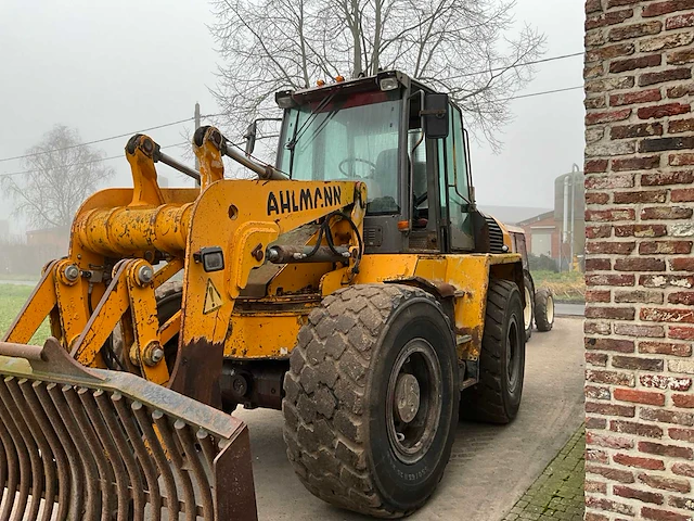 2002 zwenklader az 150 - afbeelding 37 van  37