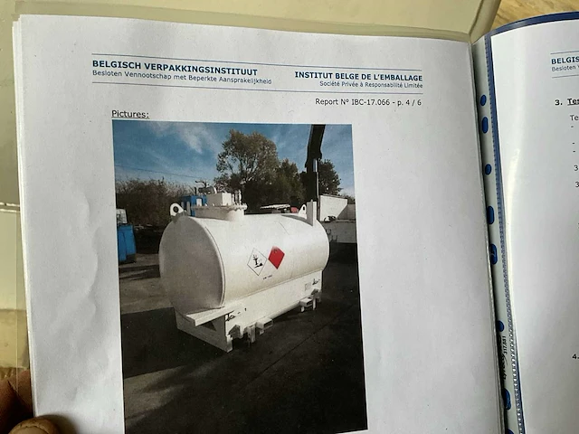2003 ajk horizontale opslagtank 3.000l - afbeelding 5 van  13