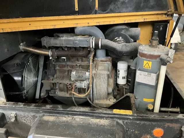 2003 atlas copco xas 66 luchtcompressor - afbeelding 12 van  12