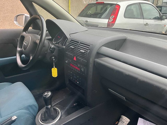 2003 audi a2 - afbeelding 8 van  34