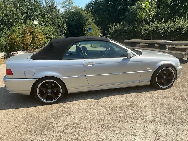2003 bmw 318ci cabriolet - afbeelding 15 van  50