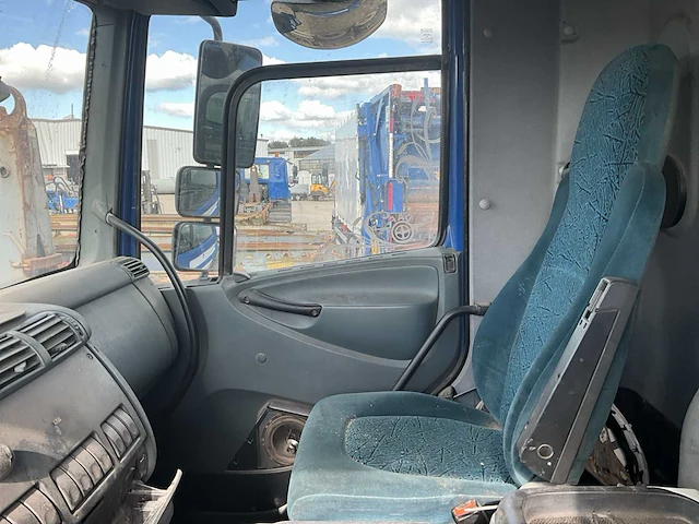 2003 daf 85.380 vrachtwagen containerhaak - afbeelding 2 van  12