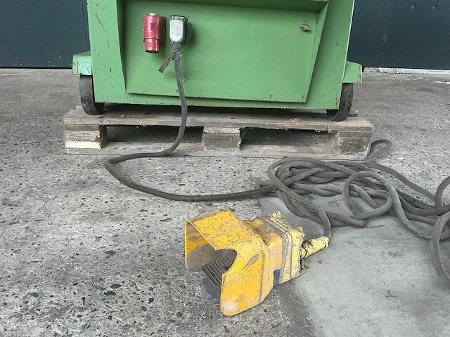 2003 feal progetti 1784 buigmachine - afbeelding 11 van  11