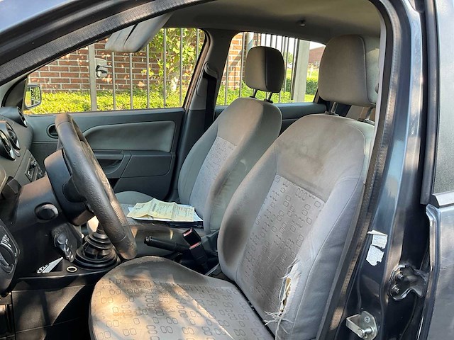 2003 ford festa personenauto - afbeelding 14 van  41