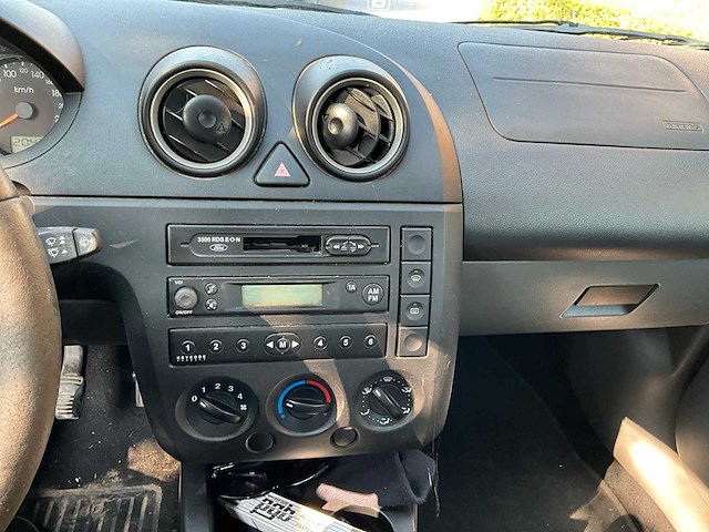 2003 ford festa personenauto - afbeelding 17 van  41