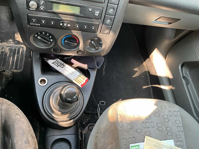 2003 ford festa personenauto - afbeelding 18 van  41