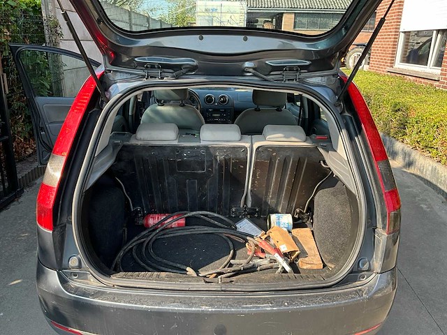 2003 ford festa personenauto - afbeelding 26 van  41