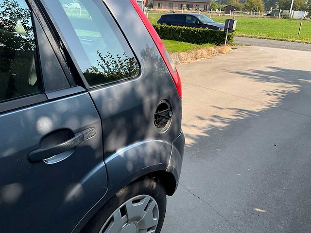 2003 ford festa personenauto - afbeelding 31 van  41