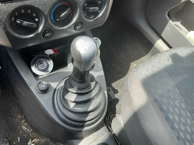 2003 ford fiesta personenauto - afbeelding 2 van  14