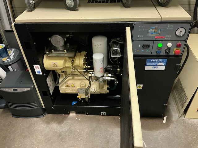 2003 ingersoll rand up5-11-10 schroefcompressor - afbeelding 16 van  18
