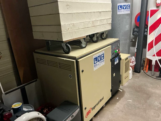 2003 ingersoll rand up5-11-10 schroefcompressor - afbeelding 3 van  18