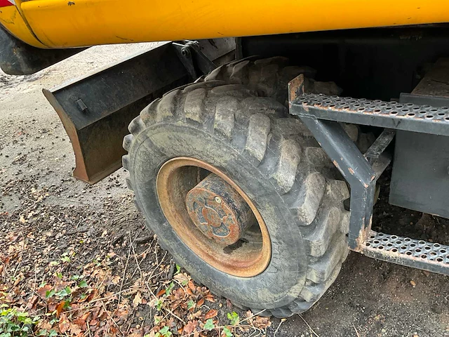 2003 jcb js145 mobiele kraan - afbeelding 2 van  38