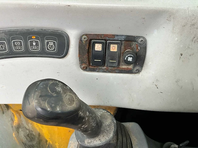2003 jcb js145 mobiele kraan - afbeelding 10 van  38